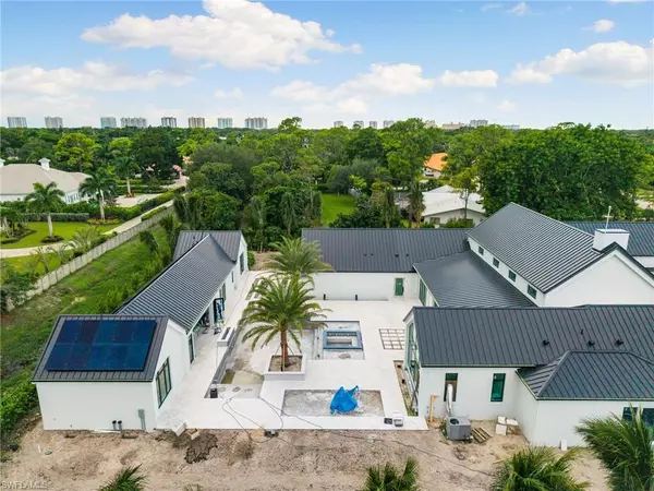 Naples, FL 34108,174 Carica RD