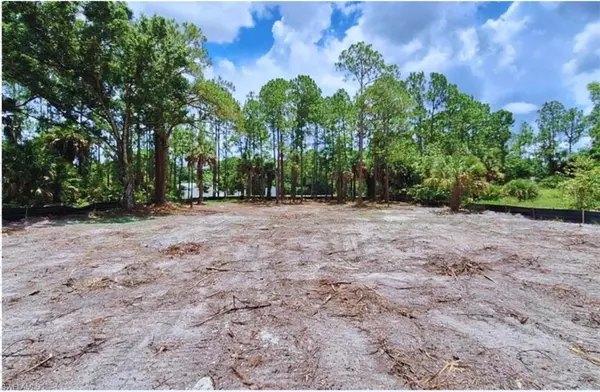 Lehigh Acres, FL 33972,616 Prospect AVE