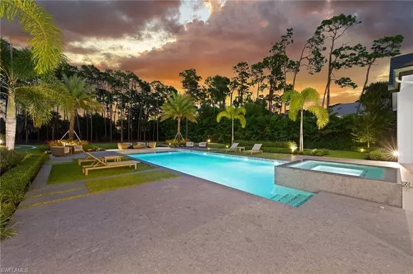 Naples, FL 34105,2191 Coach House LN