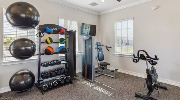 Lehigh Acres, FL 33905,8053 CEDARY KEY WAY