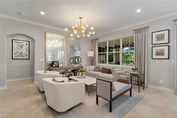 2864 Tiburon BLVD E #102, Naples, FL 34109