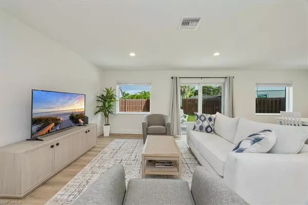 Naples, FL 34105,3560 Corana WAY