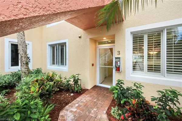 2415 Bayou LN #7403, Naples, FL 34112