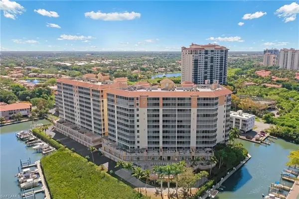 400 Flagship DR #1206, Naples, FL 34108