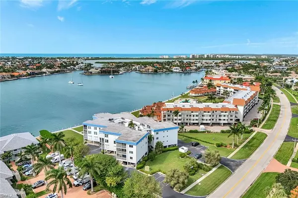 Marco Island, FL 34145,710 W Elkcam CIR #204