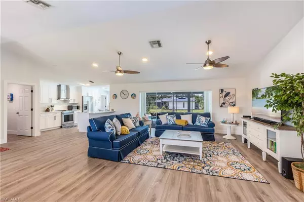 Bonita Springs, FL 34134,3620 Bailes ST