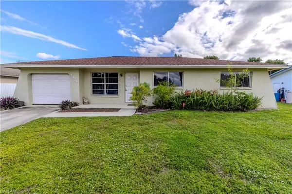 4484 30th PL SW, Naples, FL 34116