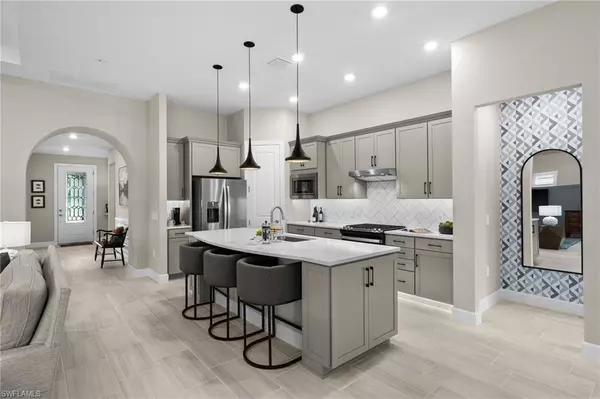 Naples, FL 34120,9284 Cormorant DR