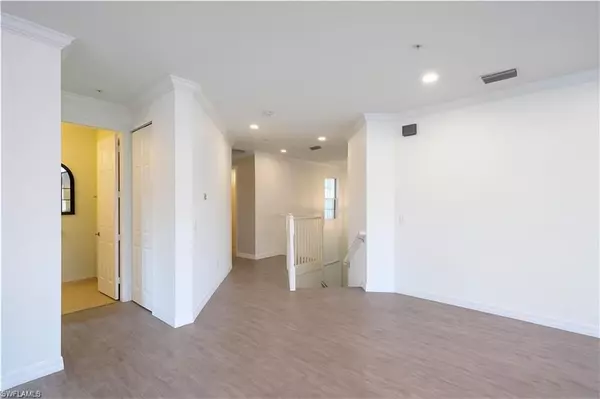 Naples, FL 34105,6533 Monterey PT #204