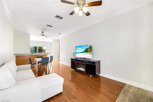 Naples, FL 34109,3280 Lindsey LN #4