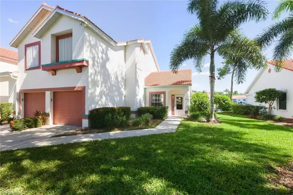 Naples, FL 34104,636 Windsor SQ #102