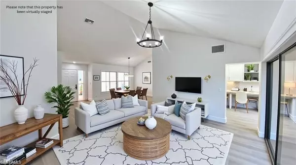 Naples, FL 34108,718 Reef Point CIR