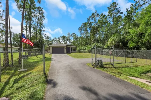 3736 10th AVE SE, Naples, FL 34117