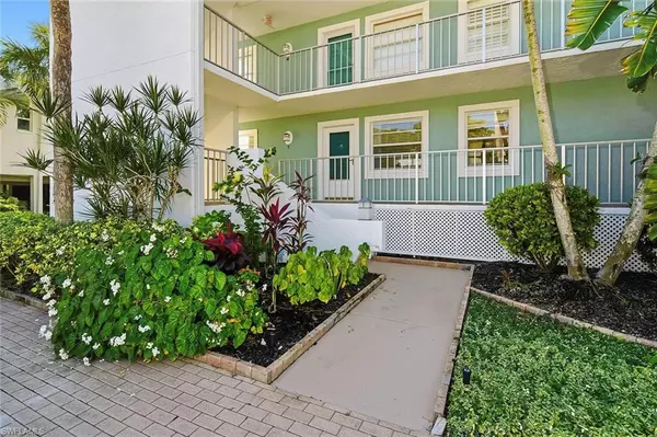 Naples, FL 34102,1200 Blue Point AVE #A1