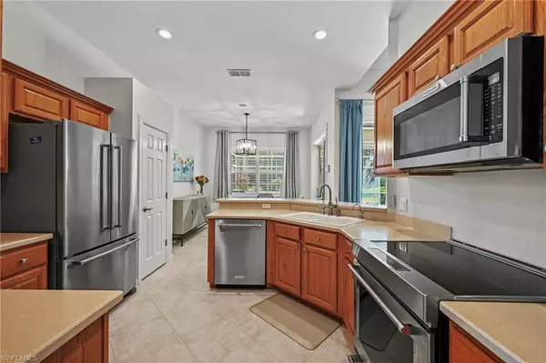 Estero, FL 33928,20117 Seadale CT