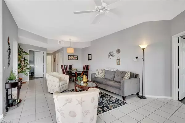 Naples, FL 34109,7792 Gardner DR #102