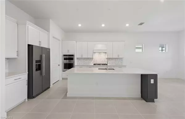 Alva, FL 33920,12611 Quartz DR