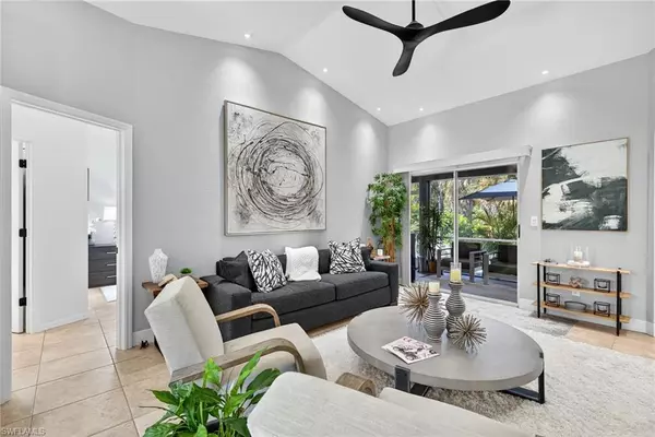 Naples, FL 34117,1081 9th St SW