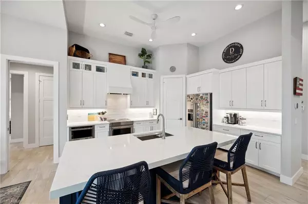 Marco Island, FL 34145,1641 Orleans CT