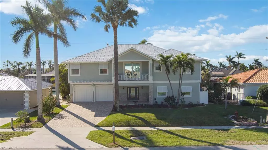 Marco Island, FL 34145,436 Driftwood CT