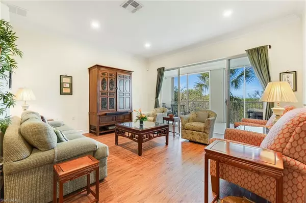 Estero, FL 33928,19000 Sapphire Shores LN #202