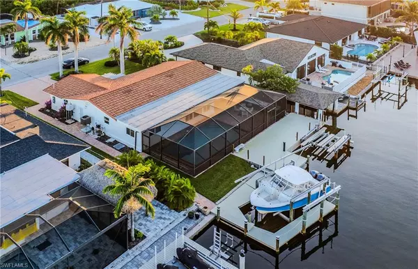 Fort Myers Beach, FL 33931,25 Fairview BLVD