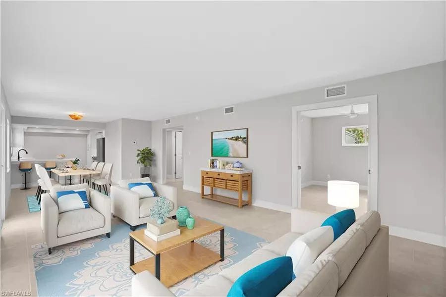 1100 8th AVE S #128H, Naples, FL 34102