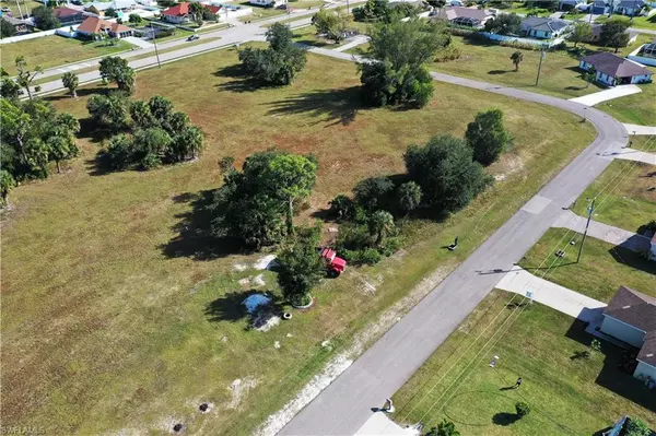 Cape Coral, FL 33991,1623 SW 16th CT