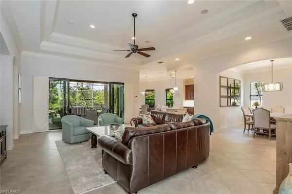 Naples, FL 34119,7291 Lantana CIR