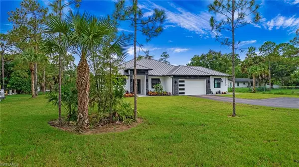 Naples, FL 34120,3660 4th AVE NE