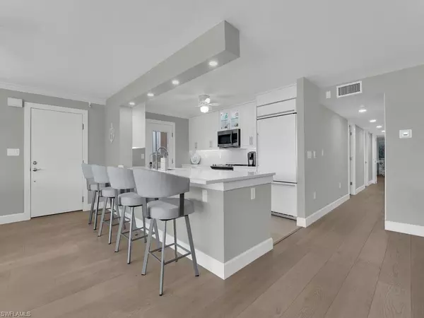 Naples, FL 34103,222 Harbour DR #103