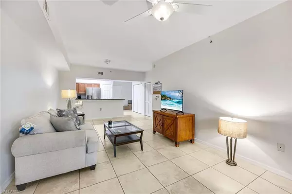 Estero, FL 33928,20265 Royal Villagio CT #103