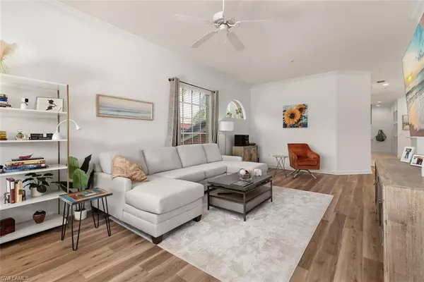 Estero, FL 33928,8621 Piazza Del Lago CIR #206