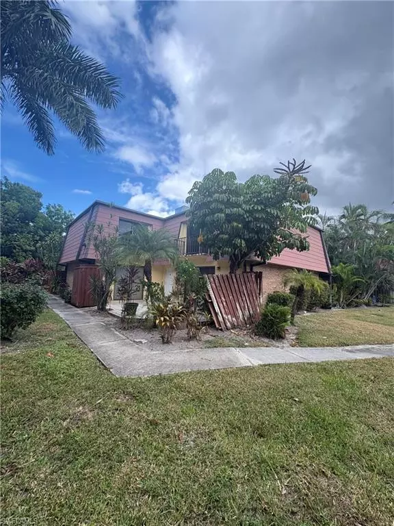 12324 Woodrose CT #2, Fort Myers, FL 33907