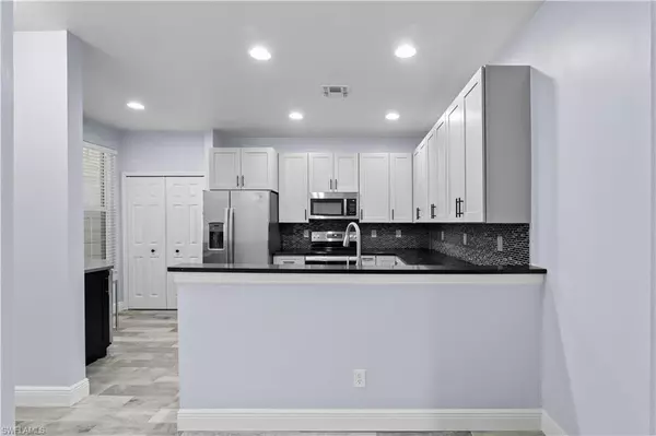 Fort Myers, FL 33916,4316 Avian AVE