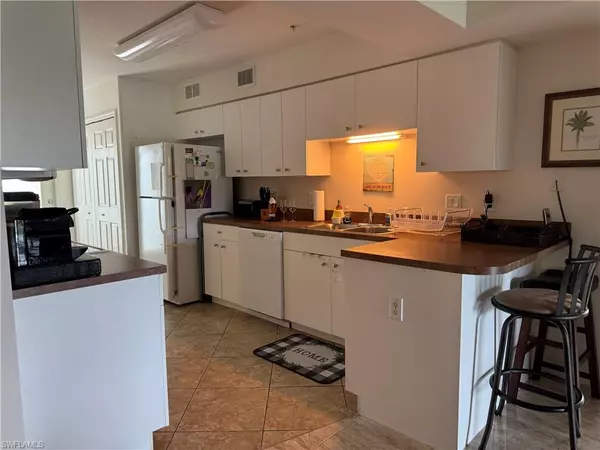 Bonita Springs, FL 34135,26691 Rosewood Pointe DR #101