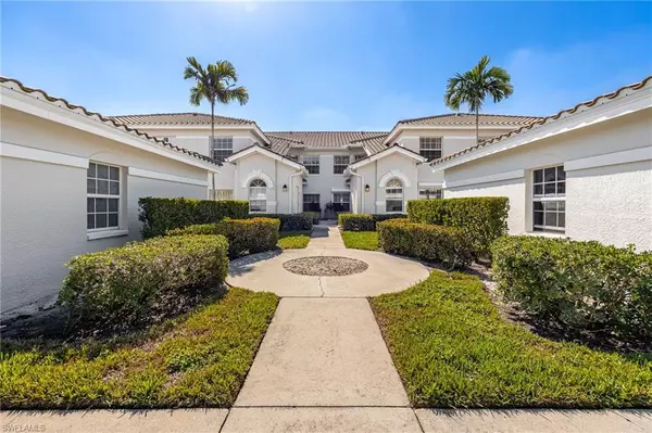 Naples, FL 34109,6927 Satinleaf RD N #203