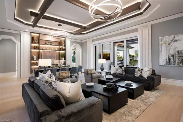 Naples, FL 34103,405 NEAPOLITAN WAY