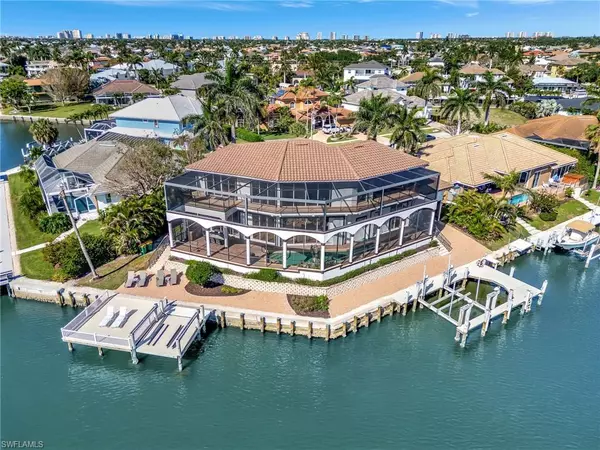 Marco Island, FL 34145,159 Geranium CT