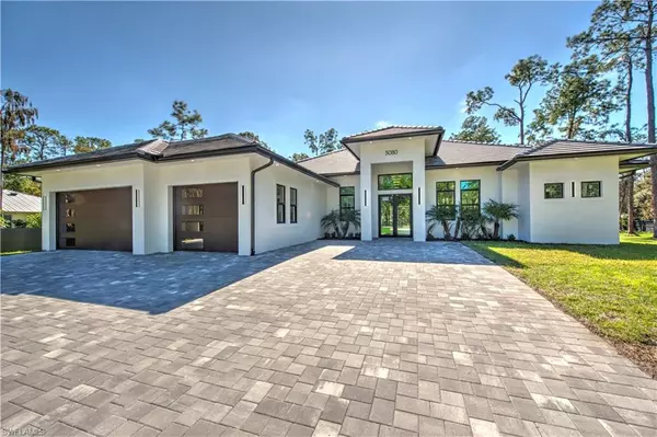 5080 Hickory Wood DR, Naples, FL 34119