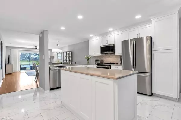 Naples, FL 34104,440 Fox Haven DR #2109