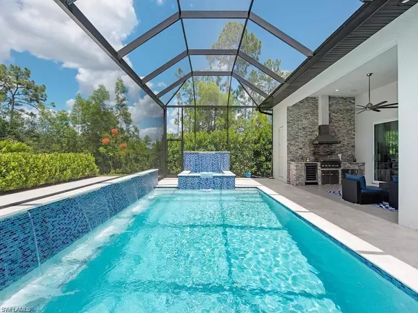 Naples, FL 34109,710 Soll ST