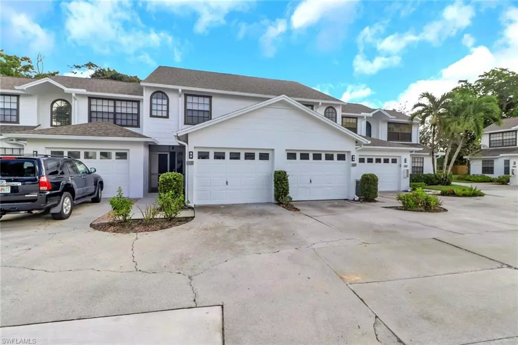 Naples, FL 34108,800 Meadowland DR #25-2