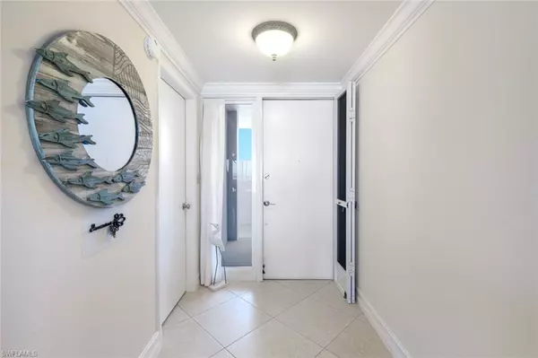 Naples, FL 34103,3443 Gulf Shore BLVD N #309