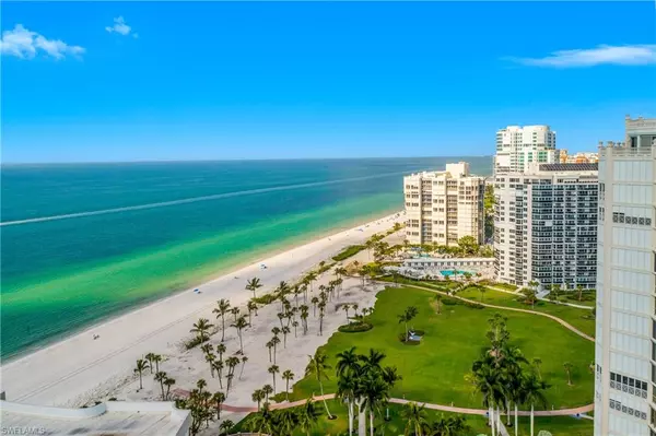 Naples, FL 34103,4021 Gulf Shore BLVD N #403