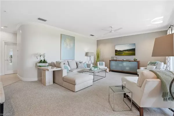 Naples, FL 34109,1600 Clermont DR #J-302