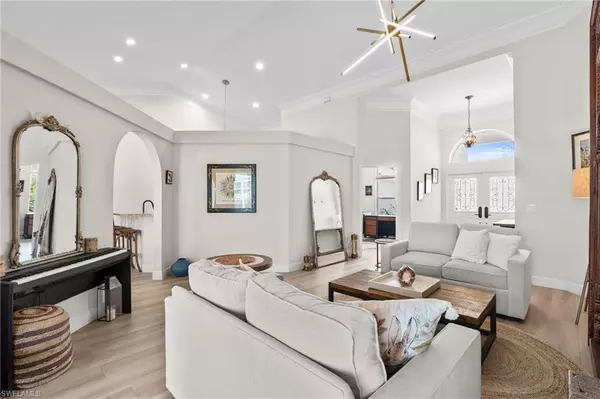 Naples, FL 34109,2640 White Cedar LN