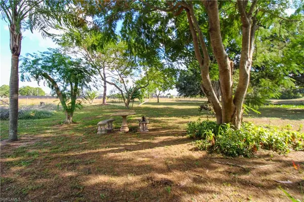 Naples, FL 34120,3935 70th AVE NE