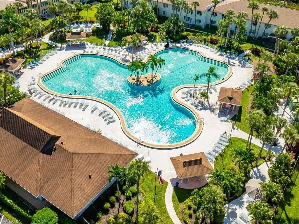 Naples, FL 34112,4200 Looking Glass LN #4204