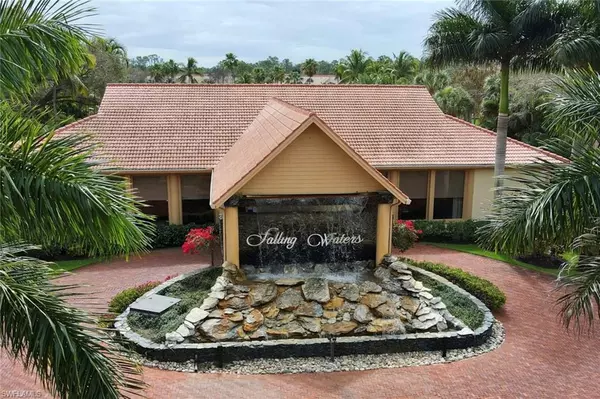 Naples, FL 34112,2370 Hidden Lake CT #8301